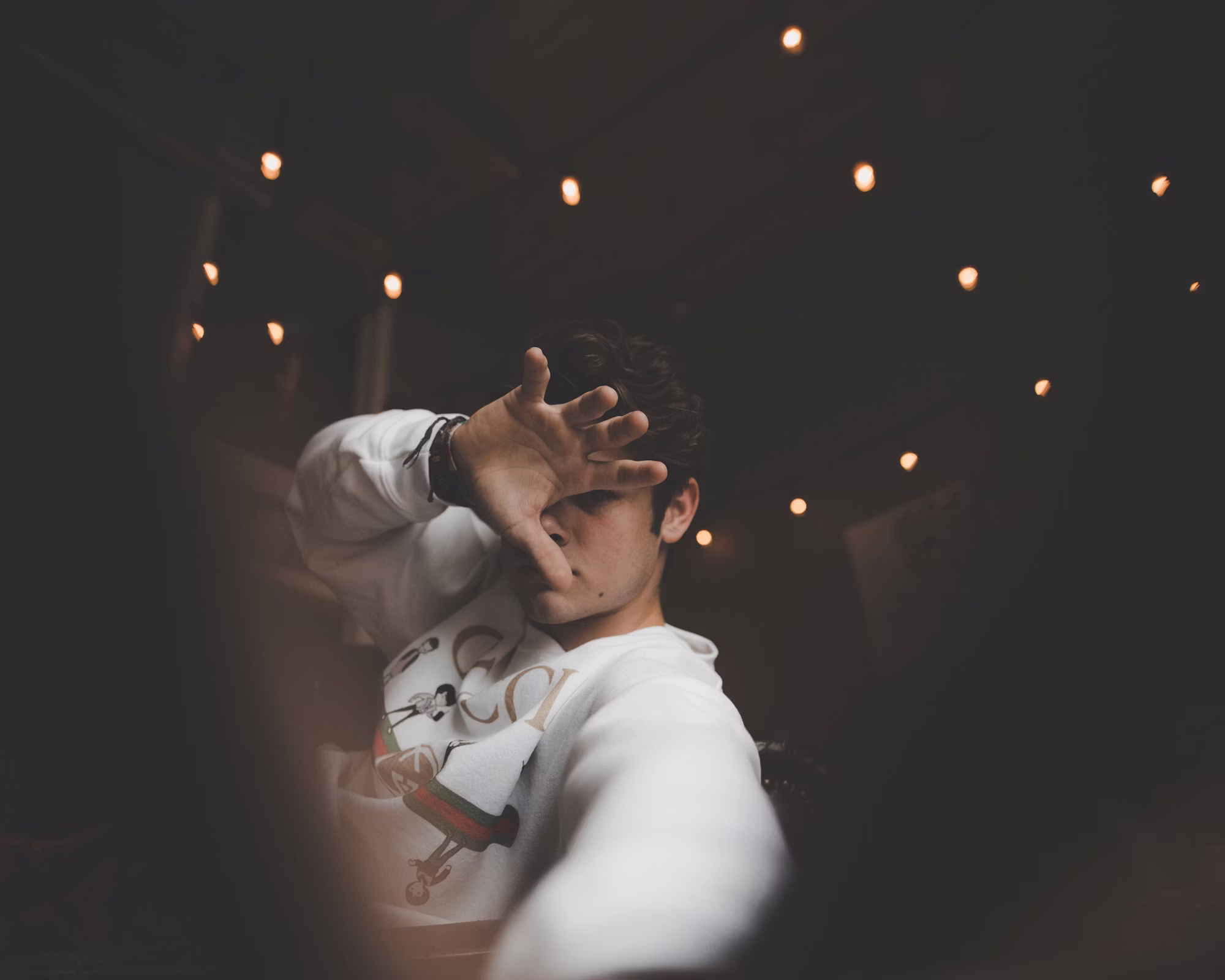 Navigating the Digital Marketplace: Trends in Online Shopping